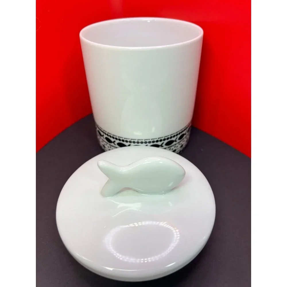 Cracker Barrel Ceramic Cat Kitty Treat Canister Gold Fish Crackers with Lid Gift